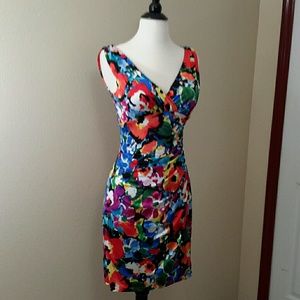 V-neck  Bodycon  dress